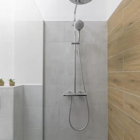 Daire Millenium Heroes