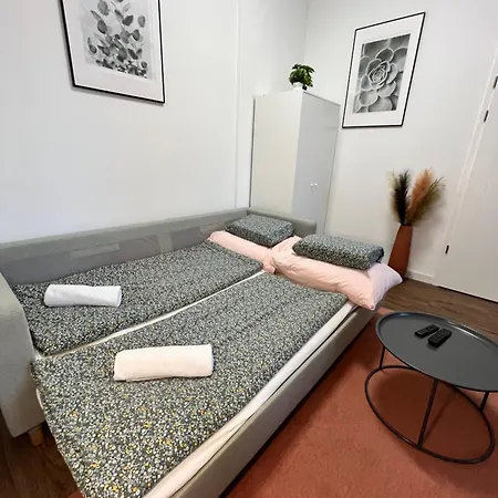 Millenium Heroes * Budapeşte