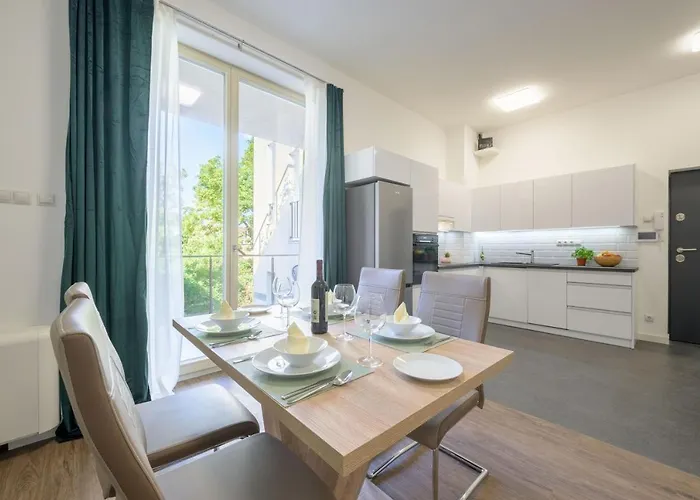 Millenium Heroes Appartement *